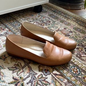 Nisolo leather tan smoking loafer sz 8 almond